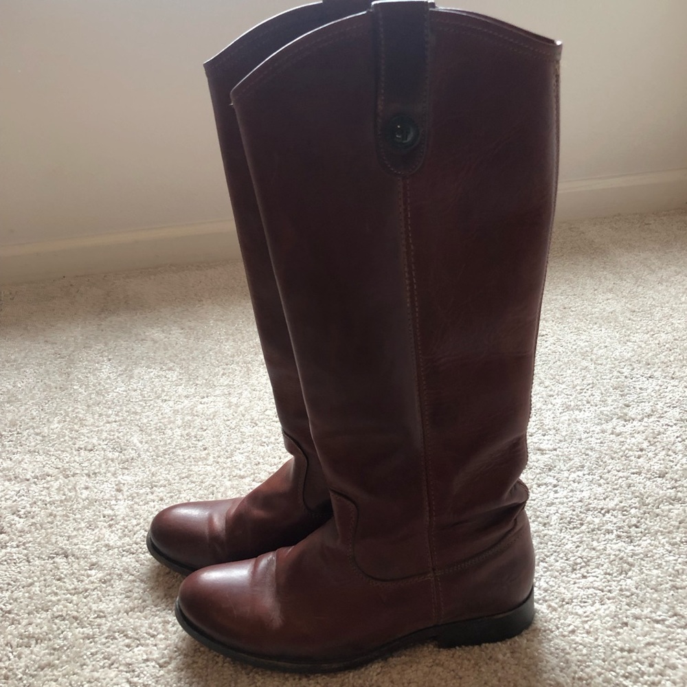 Leather Frye boots, in amazing shape! Worn a few times